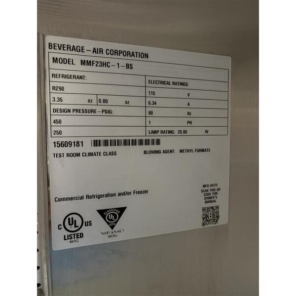 Scratch and Dent Beverage-Air MMF23HC-1-BS MarketMax 27" Black Glass Door Merchandising Freezer with Stainless Steel Interior