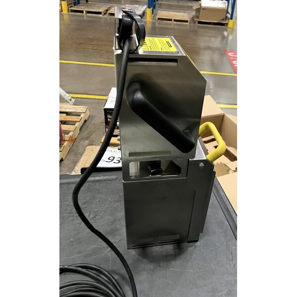 Scratch and Dent Vito Fryfilter VITO VL Portable 70 lb. Fryer Oil Filter System - 100-120V, 500W