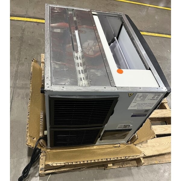Scratch and Dent Avantco Ice MC-H-530-A 30" Air Cooled Modular Half Cube Ice Machine - 500 lb.