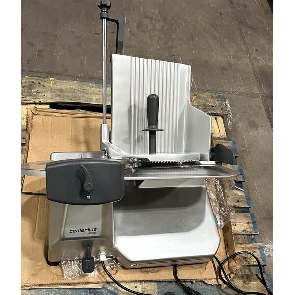 Scratch and Dent Centerline by Hobart EDGE14 14" Manual Meat Slicer - 1/2 hp