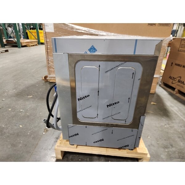 Scratch and Dent Noble Warewashing HTGW High-Temperature Underbar Glass Washer - 208V/240V, 1 Phase