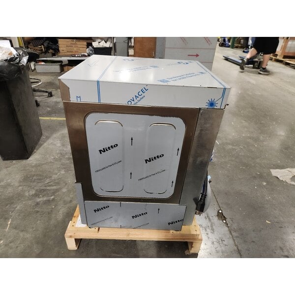 Scratch and Dent Noble Warewashing HTGW High-Temperature Underbar Glass Washer - 208V/240V, 1 Phase