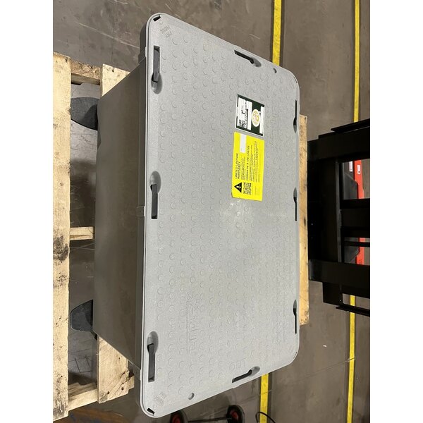 Scratch and Dent Endura 3925XTA03 50 lb. 25 GPM Grease Trap with 3" Hub