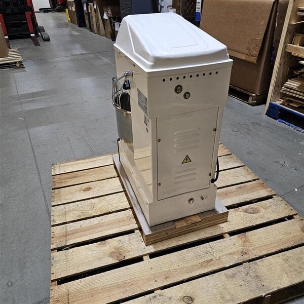 Scratch and Dent Estella SM20 20 Qt. / 28 lb. Two-Speed Spiral Dough Mixer - 120V, 2 HP