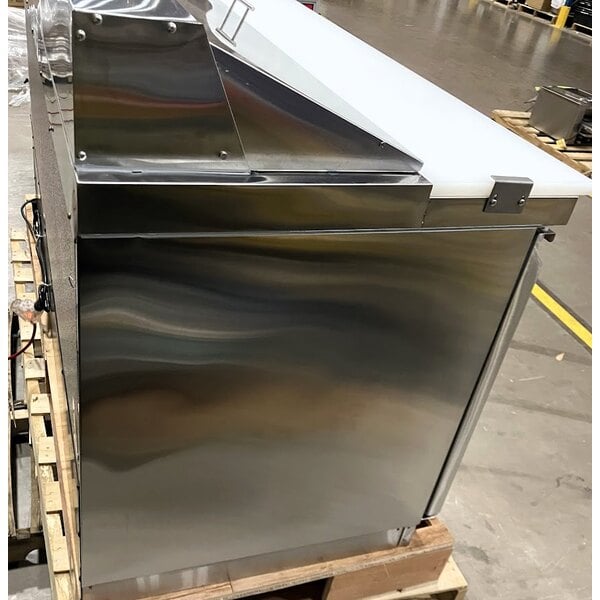 Scratch and Dent Avantco ZPT-71-FB-HC 71" 3 Door Front Breathing Cutting Top Refrigerated Sandwich Prep Table