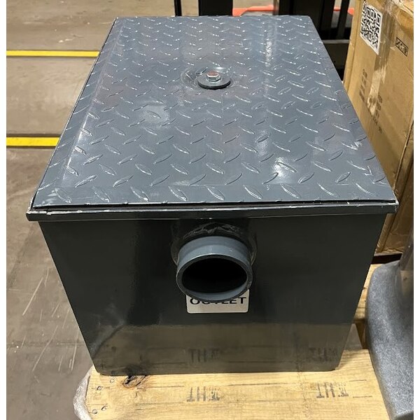 Scratch and Dent Watts WD-20 Grease Interceptor 40 lb. Grease Trap