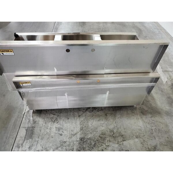 Scratch and Dent Regency 18" x 21" x 13" Three-Compartment Utility Sink for (1) 8" Center Faucet