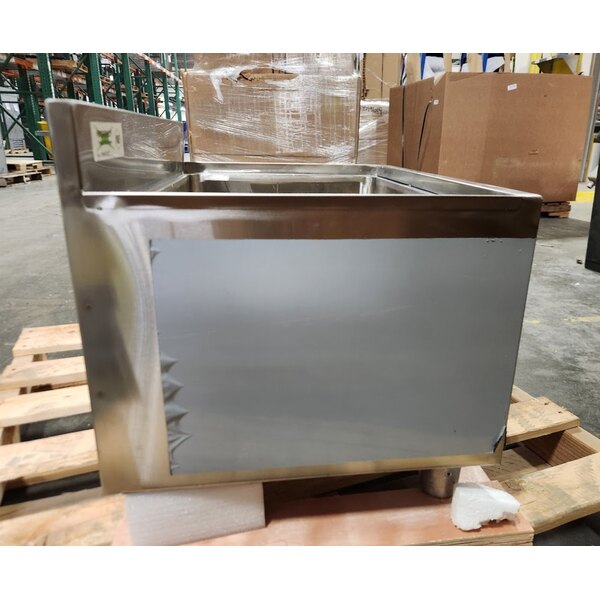 Scratch and Dent Regency 18" x 24" Underbar Ice Bin with 7 Circuit Post-Mix Cold Plate, Sliding Lid, and Bottle Holders - 51 lb.