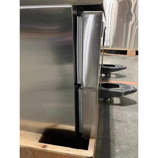 Scratch and Dent Avantco CBE-60-HC 60" 2 Drawer Refrigerated Chef Base