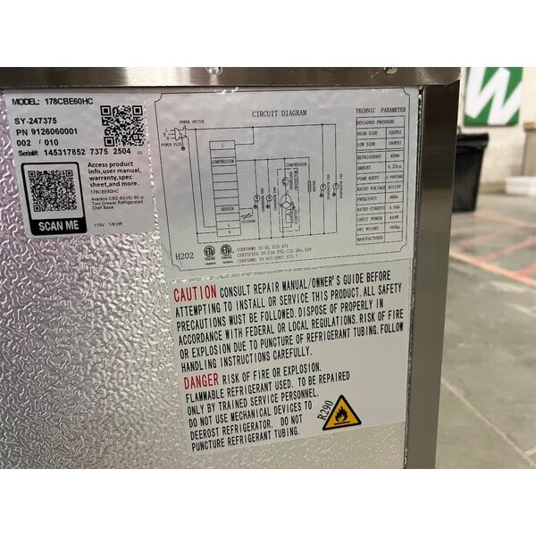 Scratch and Dent Avantco CBE-60-HC 60" 2 Drawer Refrigerated Chef Base