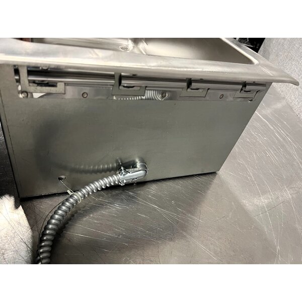 Scratch and Dent Avantco TM-12A Top Mount Drop-In Full Size Hot Food Well with Round Inside Corners and Drain - 120V, 1,500W