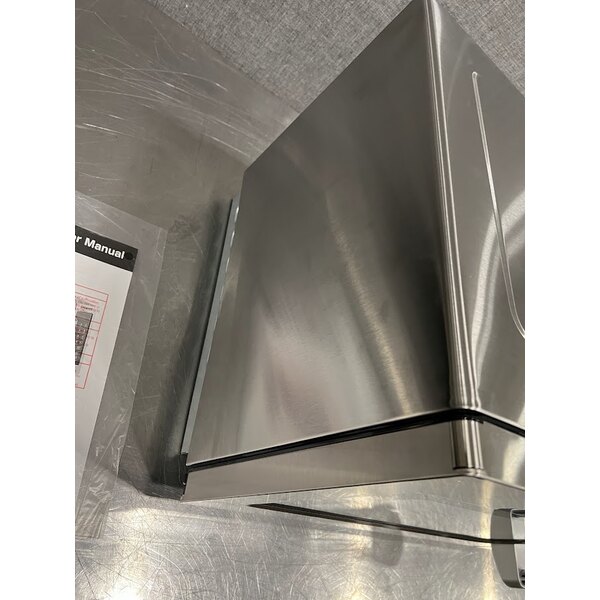 Scratch and Dent Solwave 1000W Stackable Commercial Microwave with Large 1.2 cu. ft. Interior and Push Button Controls - 120V