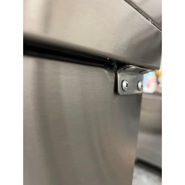 Scratch and Dent Avantco UDD-3-CT-S-6 Stainless Steel Kegerator / Beer Dispenser with (2) Triple Tap Tower and Club Top - (3) 1/2 Keg Capacity