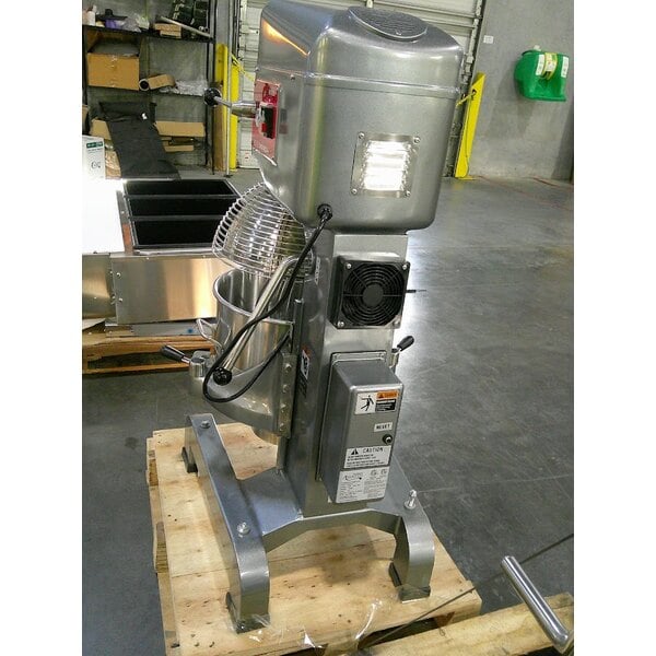 Scratch and Dent Avantco MX40H 40 Qt. Planetary Floor Mixer with Guard & Standard Accessories - 240V, 2 hp