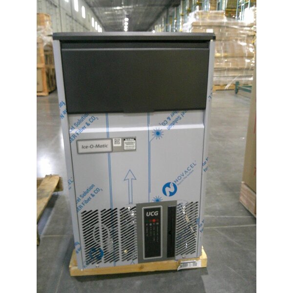 Scratch and Dent Ice-O-Matic UCG130A 18" Air Cooled Undercounter Gourmet Cube Ice Machine - 115V, 1 Phase, 121 lb.