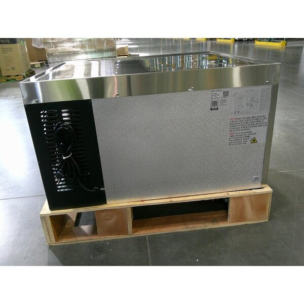 Scratch and Dent Avantco CBE-36-HC 36" 2 Drawer Refrigerated Chef Base