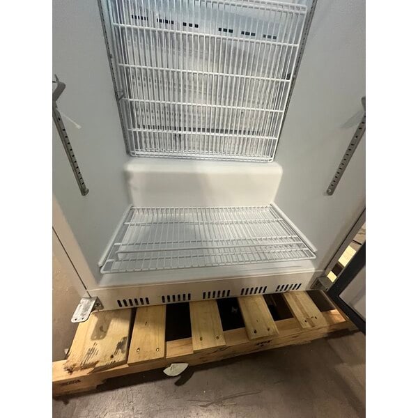 Scratch and Dent Arctic Air AWF25 White Single Door Reach In Freezer - 25 cu. ft.