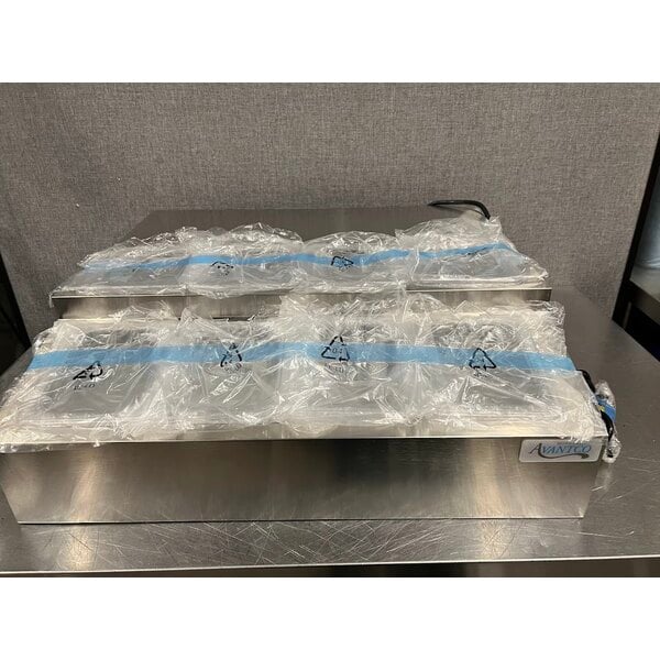 Scratch and Dent Avantco CPT-28-HC 28" Countertop Refrigerated Prep Rail