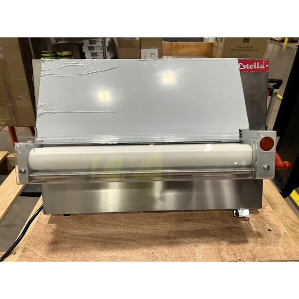Scratch and Dent Estella EDS18S 18" Countertop One Stage Dough Sheeter - 120V, 1/2 HP