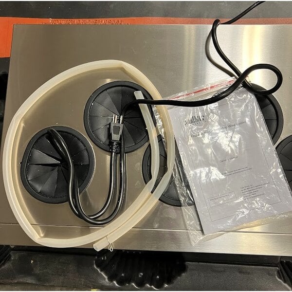 Scratch and Dent Summit Appliance STC6 6-Bottle Countertop Wine Cooler - 115V