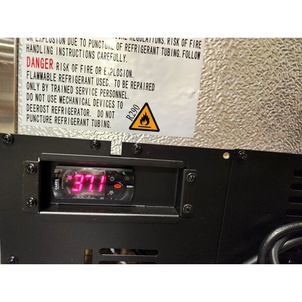 Scratch and Dent Avantco SS-PT-60-10-HC 60" 2 Door Stainless Steel Refrigerated Sandwich Prep Table with Workstation