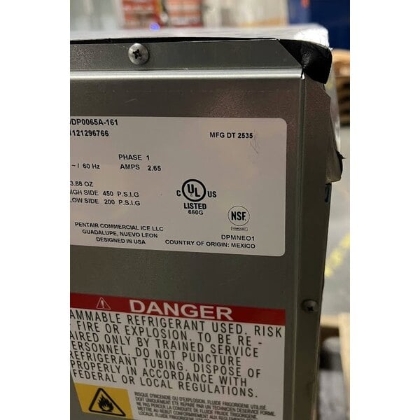 Scratch and Dent Manitowoc UDP-0065A NEO 19 11/16" Air Cooled Undercounter Dice Cube Ice Machine with 31 lb. Bin - 115V, 62 lb.
