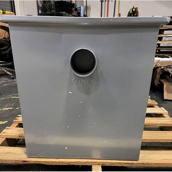 Scratch and Dent Regency 70 lb. 35 GPM Grease Trap with 3" Non-Threaded Connections - PDI Certified