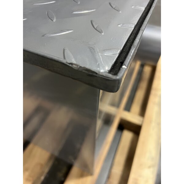 Scratch and Dent Regency 70 lb. 35 GPM Grease Trap with 3" Non-Threaded Connections - PDI Certified