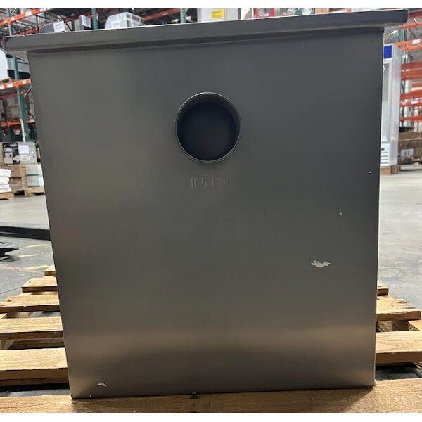 Scratch and Dent Regency 70 lb. 35 GPM Grease Trap with 3" Non-Threaded Connections - PDI Certified