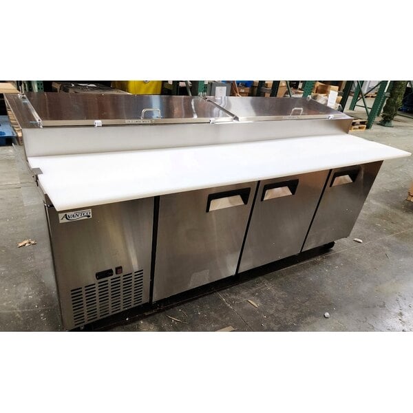 Scratch and Dent Avantco APPT-91-HC 92" 3 Door Refrigerated Pizza Prep Table