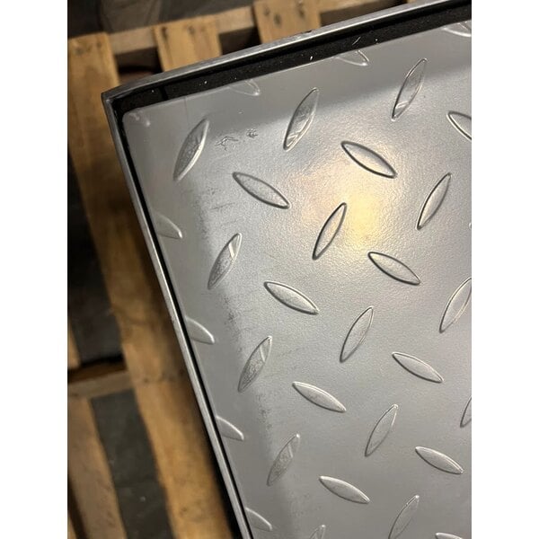 Scratch and Dent Regency 50 lb. 25 GPM Grease Trap with 3" Non-Threaded Connections - PDI Certified