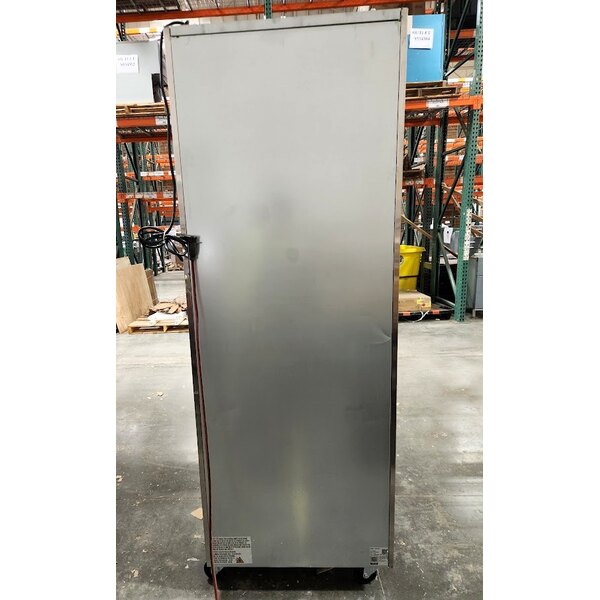 Scratch and Dent Avantco Z1-R-HC 29" Solid Door Stainless Steel Reach-In Refrigerator