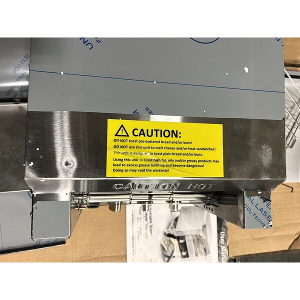 Scratch and Dent Avantco T3300B Commercial 10" Wide Conveyor Toaster with 3" Opening - 208V, 3300W, 800 Slices per Hour