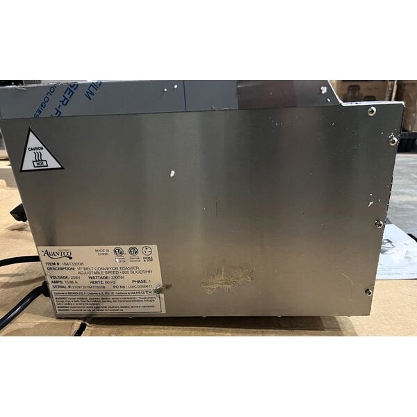 Scratch and Dent Avantco T3300B Commercial 10" Wide Conveyor Toaster with 3" Opening - 208V, 3300W, 800 Slices per Hour