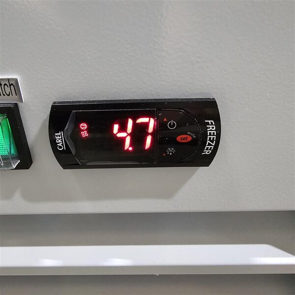 Scratch and Dent Avantco GDC-12F-HC 27" White Customizable Swing Glass Door Merchandiser Freezer with LED Lighting