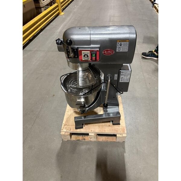 Scratch and Dent Avantco MX20H 20 Qt. Planetary Stand Mixer with Guard & Standard Accessories - 120V, 1 1/2 hp
