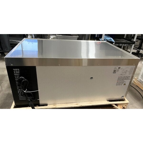 Scratch and Dent Avantco CBE-48-HC 48" 2 Drawer Refrigerated Chef Base