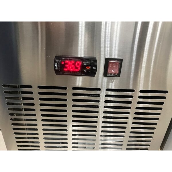 Scratch and Dent Avantco SSPPT-3H 94" 6 Drawer Refrigerated Pizza Prep Table