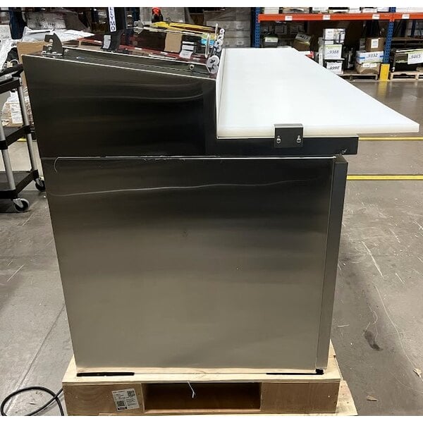 Scratch and Dent Avantco SSPPT-3H 94" 6 Drawer Refrigerated Pizza Prep Table