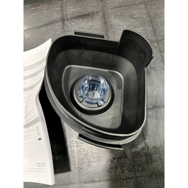 Scratch and Dent Vitamix 62824 Drink Machine Advance 2.3 hp Black Blender with 48 oz. Container - 120V