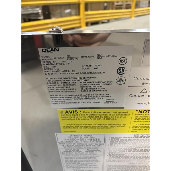 Scratch and Dent Dean by Frymaster GF40 Open Pot Natural Gas Floor Fryer 50 lb. - 122,000 BTU