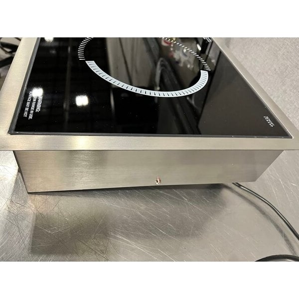 Scratch and Dent Vollrath 69505 Ultra Series Drop In Induction Cooker - 208/240V
