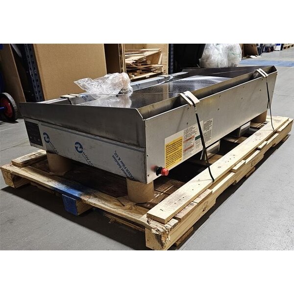 Scratch and Dent Wolf by Vulcan AGM60-LP Liquid Propane 60" Heavy-Duty Gas Countertop Griddle with Manual Controls - 135,000 BTU