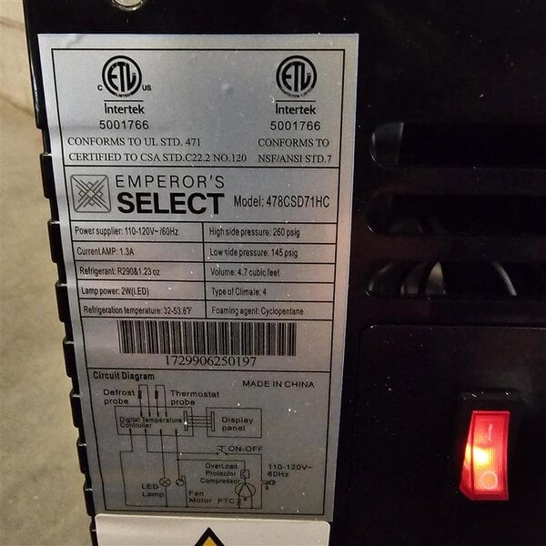 Scratch and Dent Emperor's Select CSD-71 Countertop Refrigerated Sushi Display Case