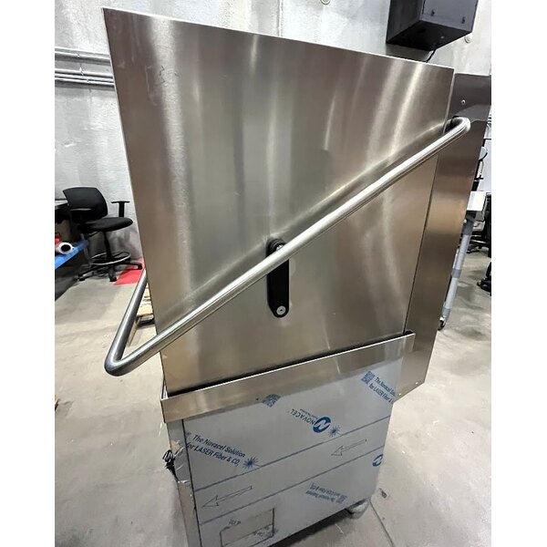 Scratch and Dent Noble Warewashing DTVL1 Select Ventless High Temperature Door Type Dishwasher - 208-240V, 1 Phase