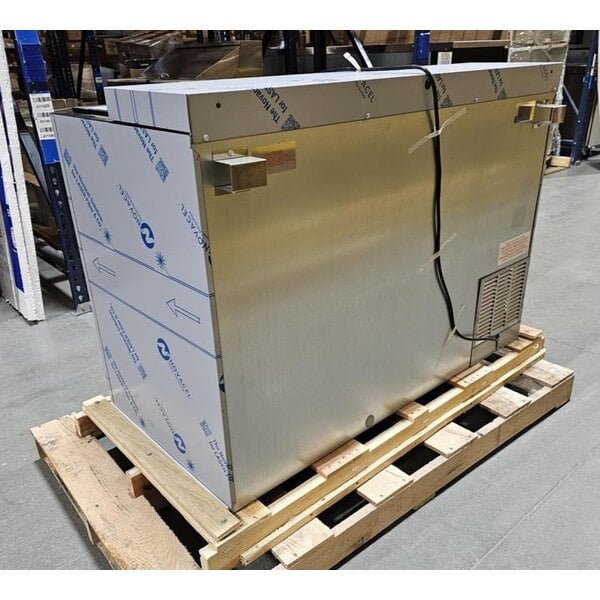 Scratch and Dent Perlick BC48RT-BS-STK 48" Black Horizontal Bottle Cooler