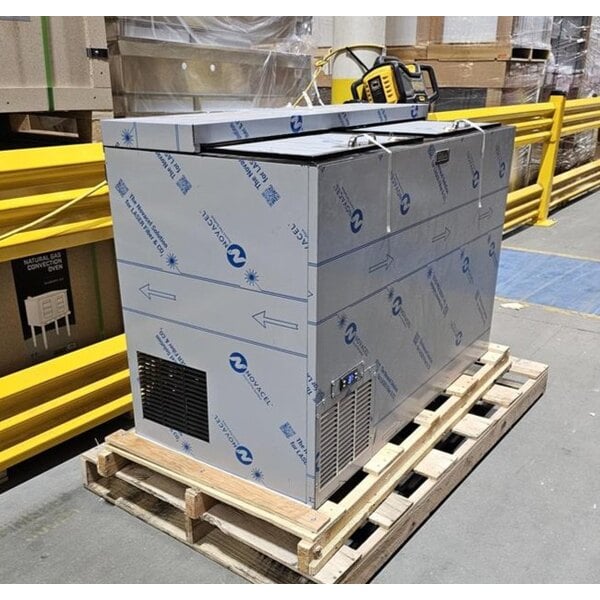 Scratch and Dent Perlick BC48RT-BS-STK 48" Black Horizontal Bottle Cooler