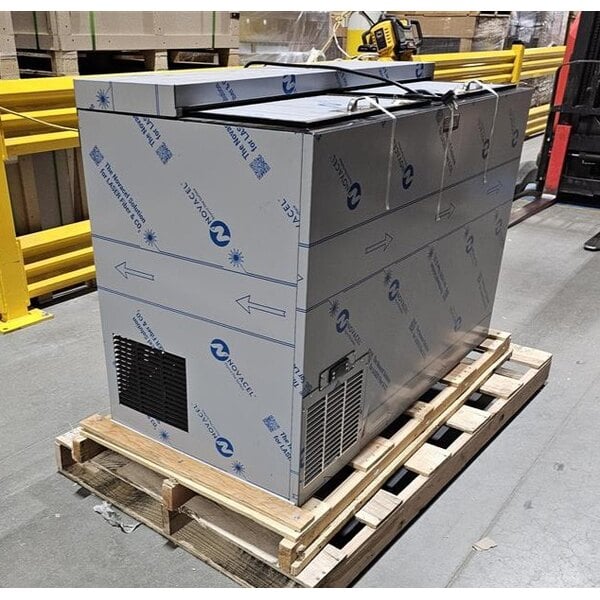 Scratch and Dent Perlick BC48RT-BS-STK 48" Black Horizontal Bottle Cooler