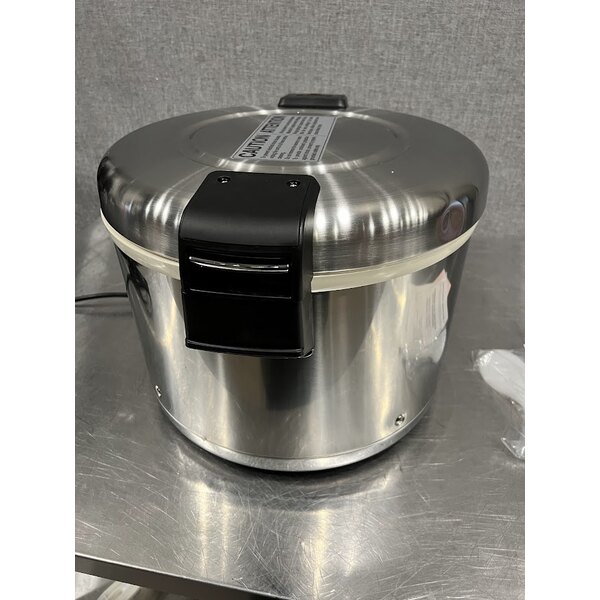 Scratch and Dent Zojirushi THA-603SA 66 Cup (Cooked) Stainless Steel Electric Rice Warmer with Removable Pot - 120V, 77W