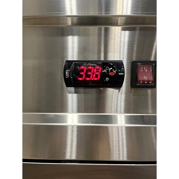 Scratch and Dent Avantco SS-2R-HC 54" Stainless Steel Solid Door Reach-In Refrigerator